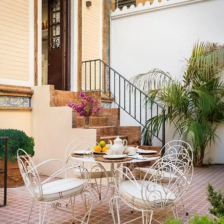 Alfonso, Restored Palace House With Gardens And Monuments Views Seville
