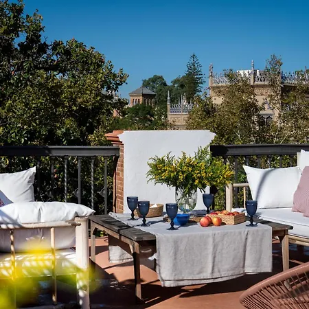 Alfonso, Restored Palace House With Gardens And Monuments Views * Seville