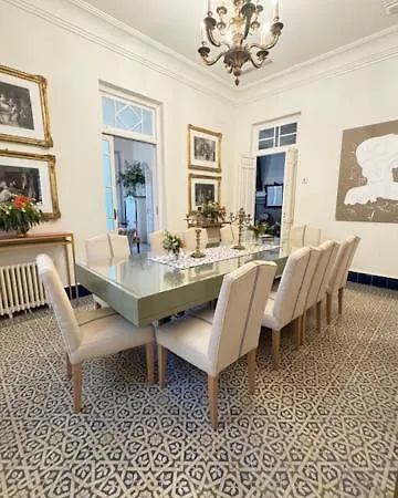 Alfonso, Restored Palace House With Gardens And Monuments Views Villa Seville